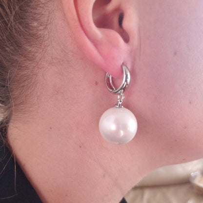 Cercei eleganti cu perle mari